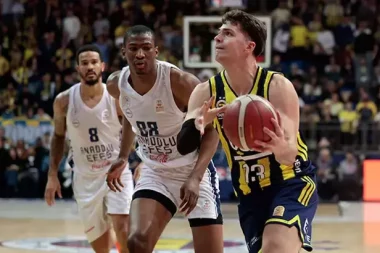 Fenerbahçe, Efes’i uzatmada yendi