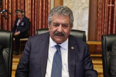 MHP’li Feti Yıldız’dan Muhittin Böcek mesajı