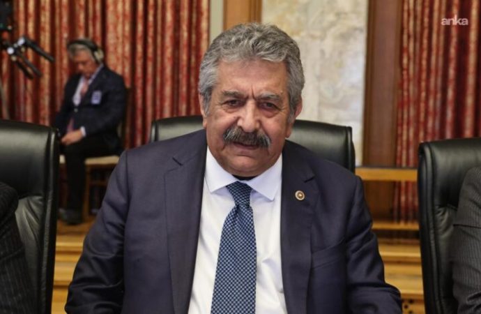 MHP’li Feti Yıldız’dan Muhittin Böcek mesajı