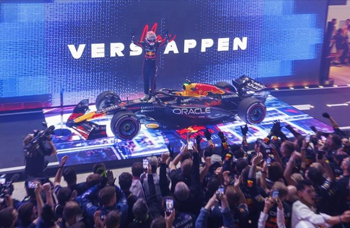 Katar Grand Prix’sini Max Verstappen kazandı, hesaplar karıştı