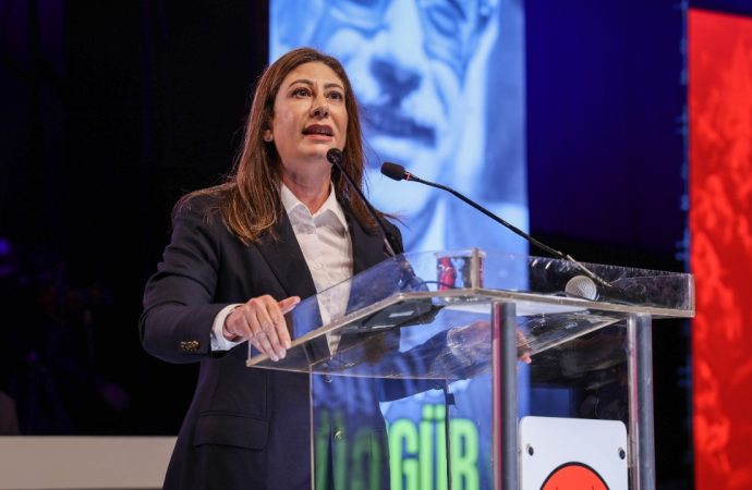 CTP’nin ilk kadın genel başkanı Sıla Usar İncirli