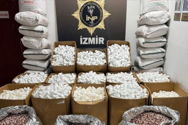 Tek seferde 2 milyon 309 bin 774 uyuşturucu hap ele geçti