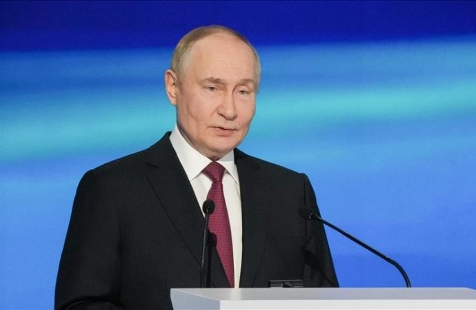 Putin, Çin vatandaşlarına vizeyi kaldırdı