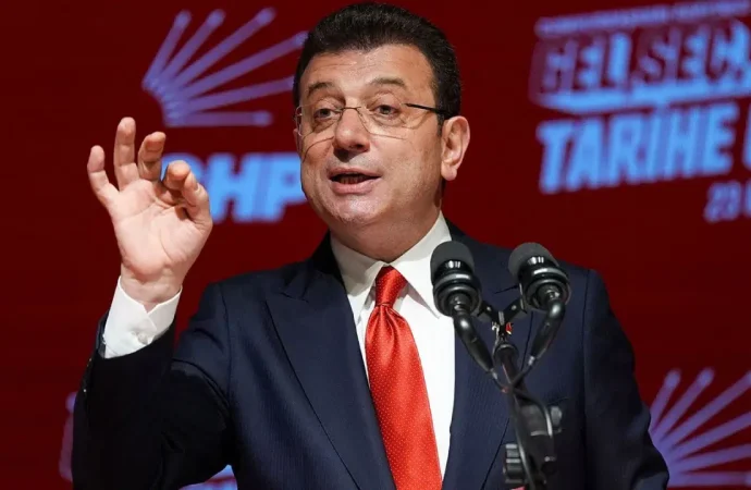 İmamoğlu, Özel’in ‘A takımı’nı selamladı: ‘CHP Türkiye’ye hazır, Türkiye CHP’ye hazır’