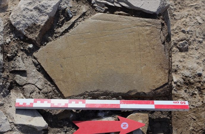 ‘Dokuz taş’ı Van’daki kışlanın Osmanlı askerleri de oynarmış