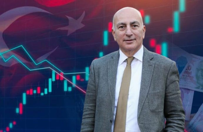 Mahfi Eğilmez sordu: Büyüme buysa niçin şikâyet ediyorlar?