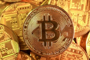 Bitcoin’de kayıp yüzde 5’i aştı