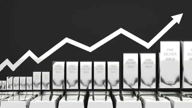 Gümüş aldı başını gidiyor… Uzmanlar yorumluyor