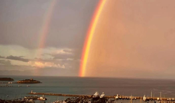 Kuşadası’nda muhteşem gökkuşağı