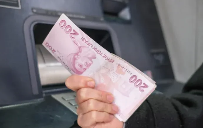 Bu kamu görevlilerine 30 bin TL ‘seyyanen özel zam’ yapılacak