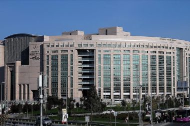 Borsa İstanbul’da manipülasyon soruşturması: Futbolcu Gökhan Gönül ve 11 kişiye gözaltı