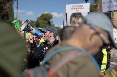 İsrail ayakta: ‘Netanyahu affedilmesin’ protestoları