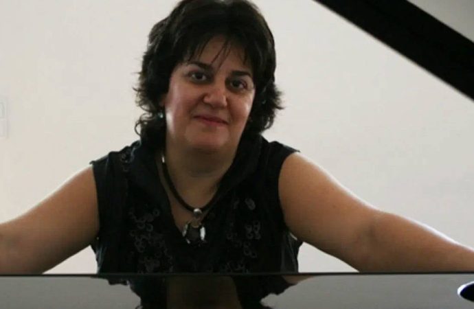 Piyanist Yeşim Gökalp Bodrum’da evinde ölü bulundu