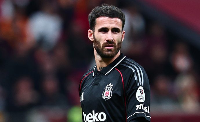 Rafa Silva takımdan ayrı idmana başladı