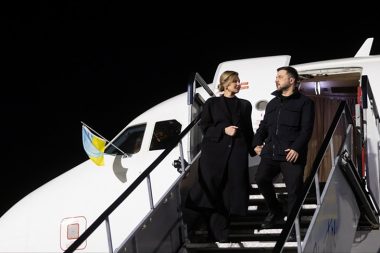 Zelenski’nin İrlanda’ya iniş rotasında kimliği belirsiz 4 askeri dron tespit edildi