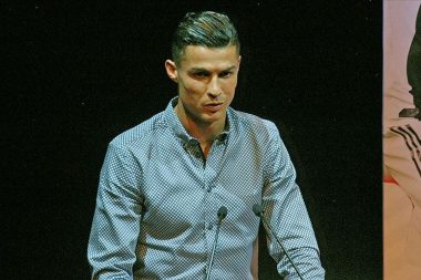 Ronaldo yapay zeka dünyasına adım attı: CR7’nin 20 yıllık kariyeri tek platformda