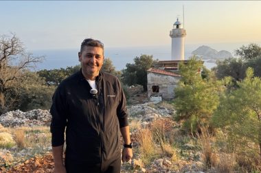 ‘Gelidonya’nın son fenercisi’ ışıkları artık anı tazelemek için yakıyor