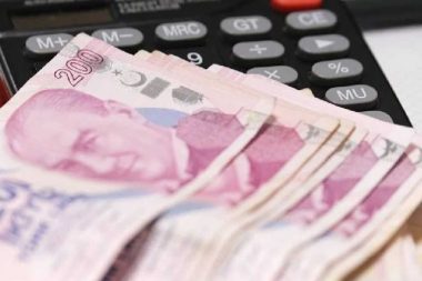 TCMB yeni Başekonomisti: Asgari ücrete zam işsizlik yaratmaz