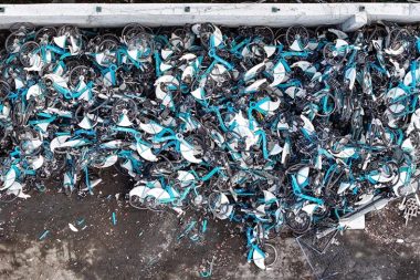 İstanbul Belediyesi’nin bisikletlerinin haline bakın