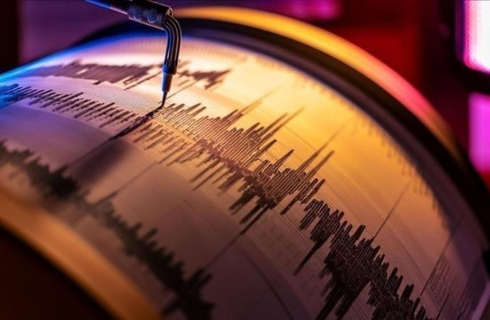 Alaska’da 7 büyüklüğünde deprem