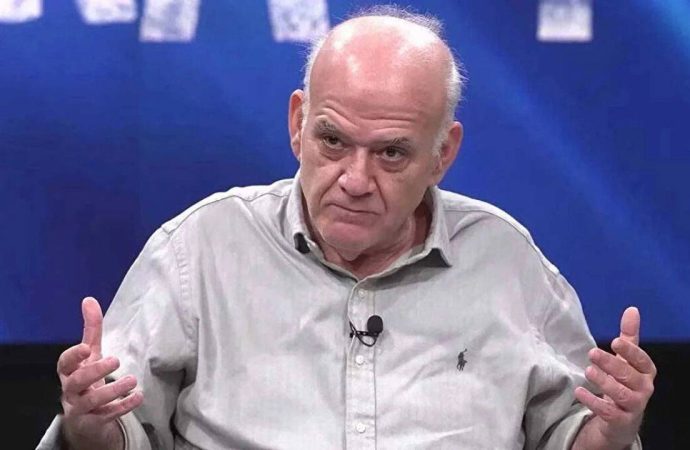 Gözaltında olan Ahmet Çakar kalp krizi şüphesiyle hastaneye kaldırıldı