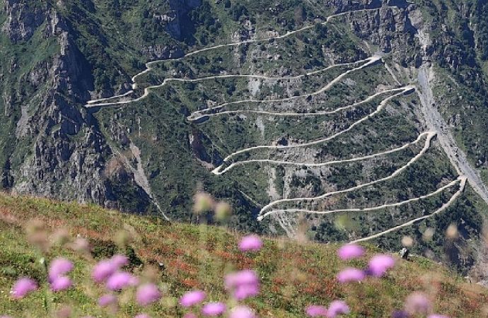 Dünyanın en tehlikeli rotası Türkiye’de: ‘Ölüm Yolu’nu bile geride bıraktı