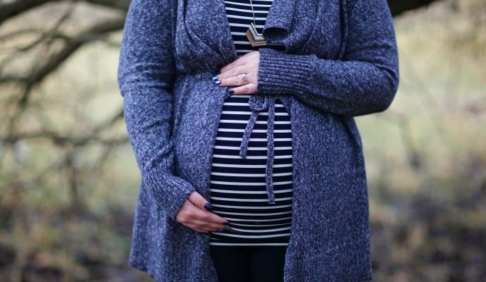 Doğum izni 24 haftaya çıkıyor: Koruyucu aileler de faydalanacak