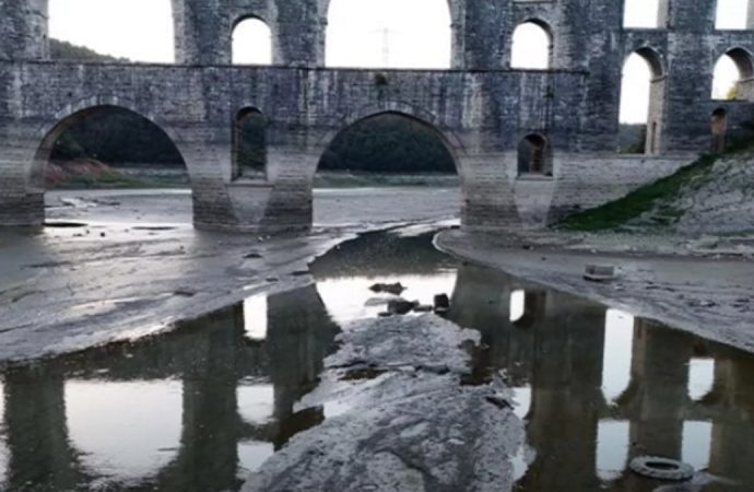 İstanbul’u sel aldı, barajlardaki yüzde 1 bile artmadı