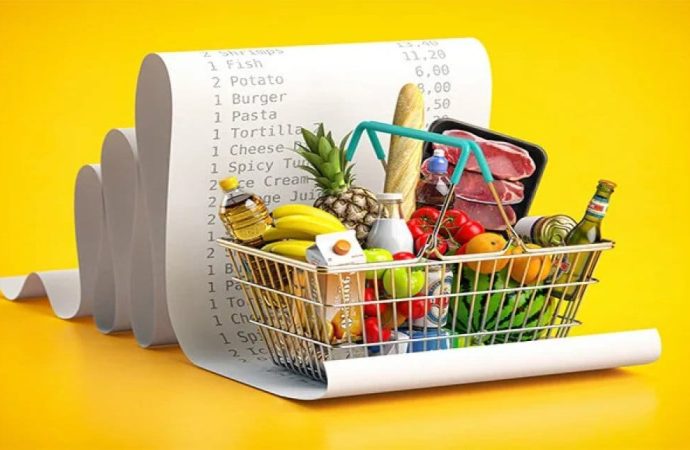 Ekonomi kötüyse AVM’ler neden dolu? Mahfi Eğilmez cevap verdi: ‘Ruj etkisi’