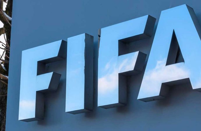 Basketbol gibi: Futbol maçları dört çeyrekte oynanacak