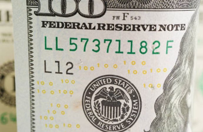 Trump, Biden’ın başlattığı öğrenci kredisi programını bitirdi