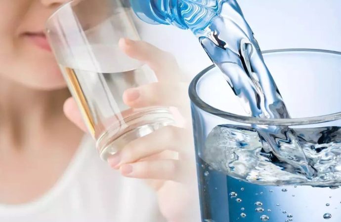 Günde ne kadar su içmelisiniz: Doğru ölçünün çok pratik bir kuralı var