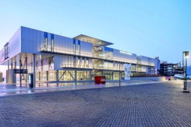 Gala Modern’de destek yarışı