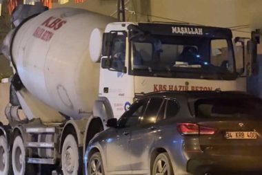 Korkunç ölüm: Beton mikserinin içinde can verdi
