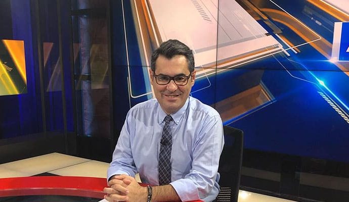 Gazeteci Enver Aysever gözaltına alındı