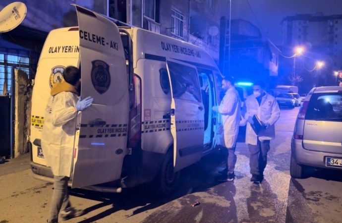 İstanbul’da yangın faciası:  Üç çocuk hayatını kaybetti