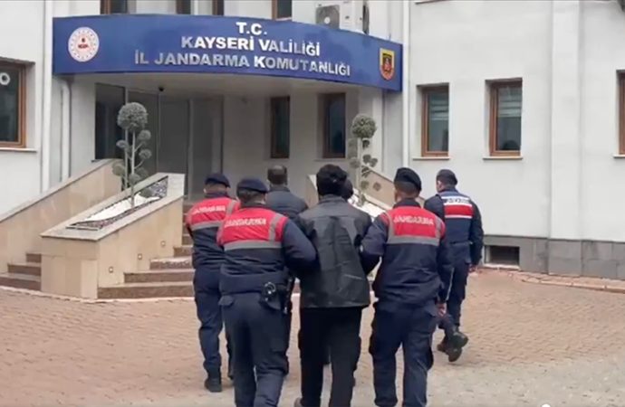 İŞİD operasyonu: 92 kişi gözaltında
