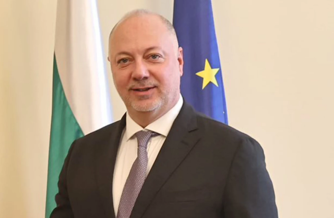 Bulgaristan Başbakanı Jelyazkov, istifa etti