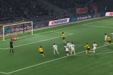 Penaltı canavarı Berke Özer yine kurtardı ama bu yetmedi