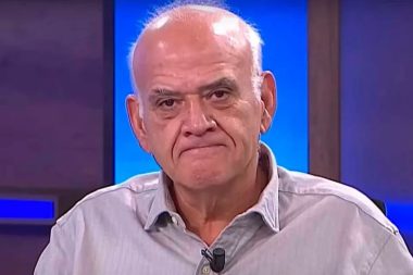 Ahmet Çakar yeniden hastaneye kaldırıldı