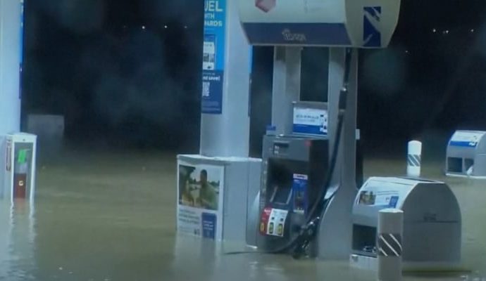 Washington’da şiddetli yağış: ‘Acil durum’ ilan edildi, tahliyeler başladı