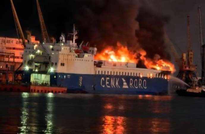 Erdoğan Putin’le görüşürken Rusya Ukrayna’da Türk gemisi vurdu