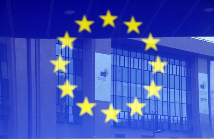 AB ülkeleri Rusya’nın 210 milyar avroyu bulan varlıklarını süresiz dondurdu