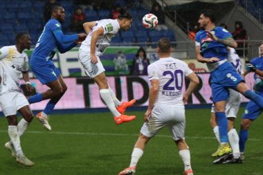 Rizespor silkindi, kendine geldi