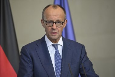 Merz: ABD ile ilişkilerde temel bir değişime hazırlıklı olalım