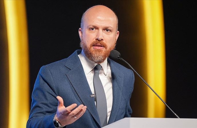 Bilal Erdoğan dün yine kürsüdeydi