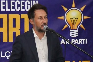 AK Parti Gediz İlçe Başkanı Osman Yılmaz istifa etti