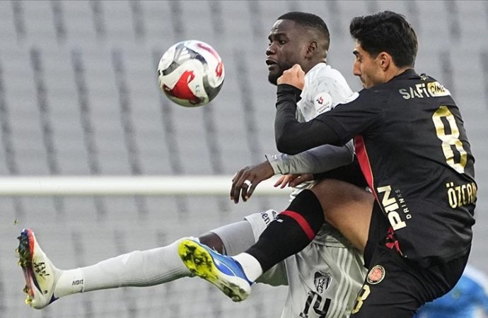 Fatih Karagümrük ile Kocaelispor 1-1 berabere kaldı