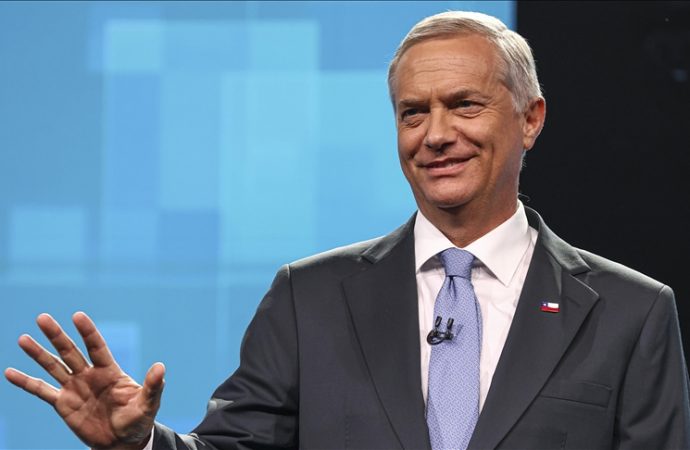 Şili’de General Pinochet’nin hayaleti seçimi ezici farkla kazandı