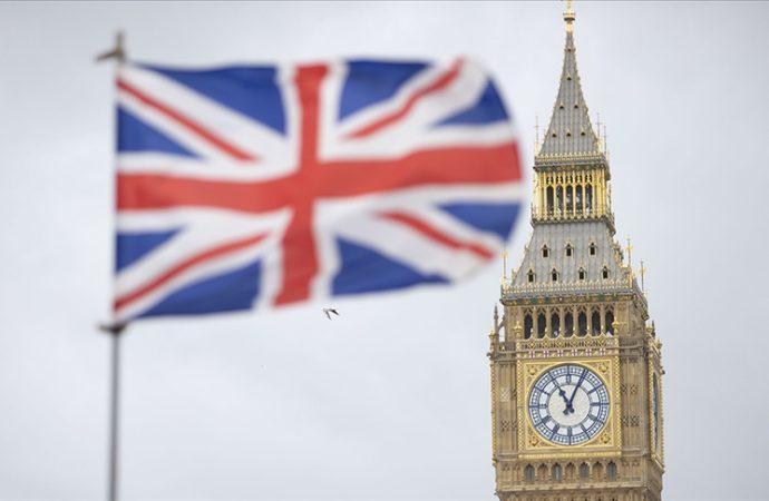 İngiltere’de milyonlarca Müslüman vatandaşlıktan çıkarılabilir